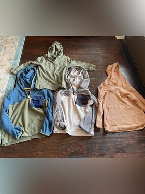 Mixed Cozy Hooded Pullovers - Olive, Blue, Gray, Peach